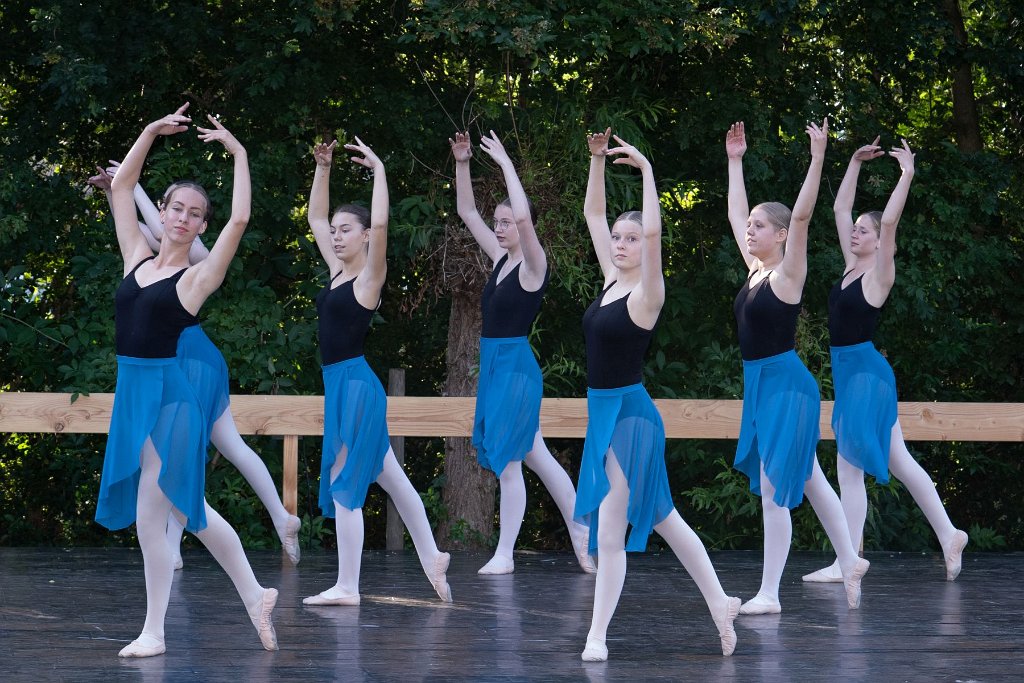 Show 45 156.jpg